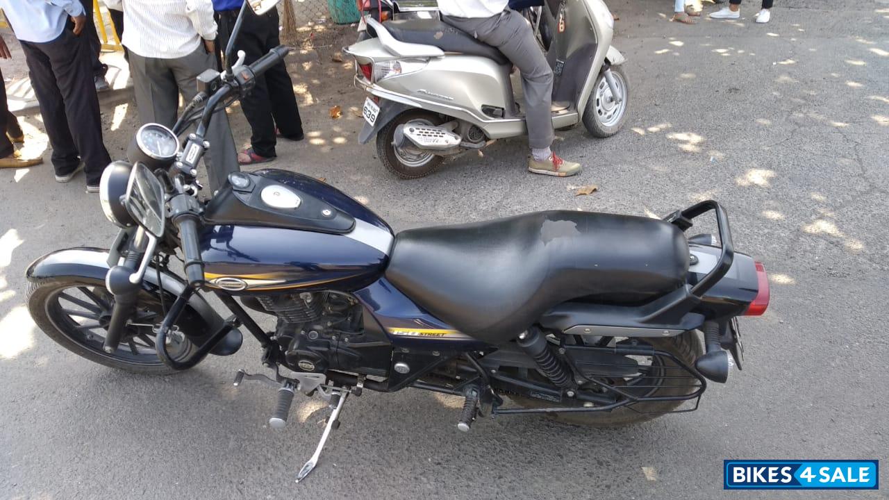 Bajaj Avenger Street 150