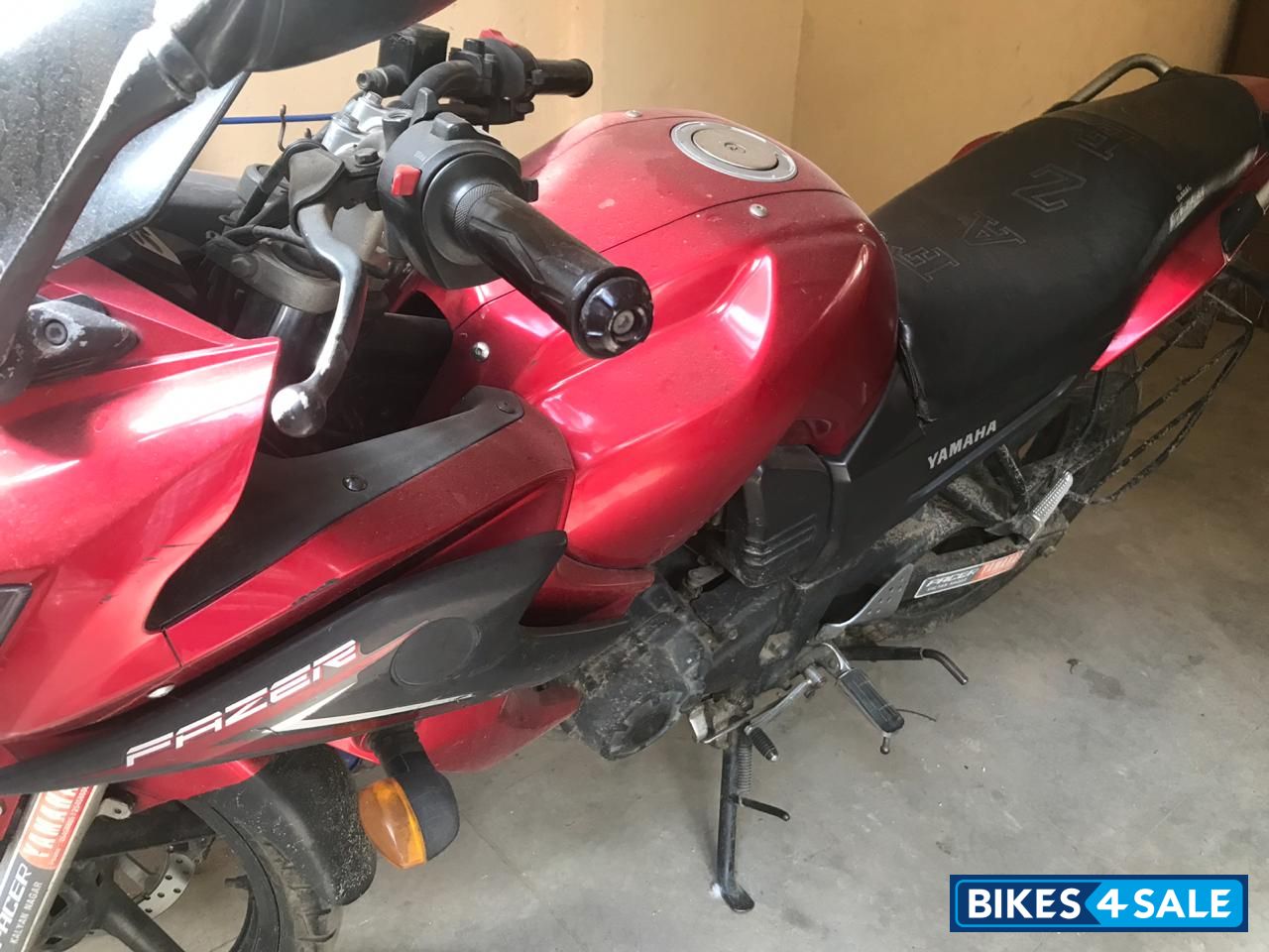 Red Yamaha Fazer
