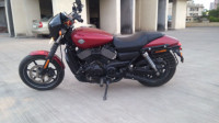 Red Harley Davidson Street 750