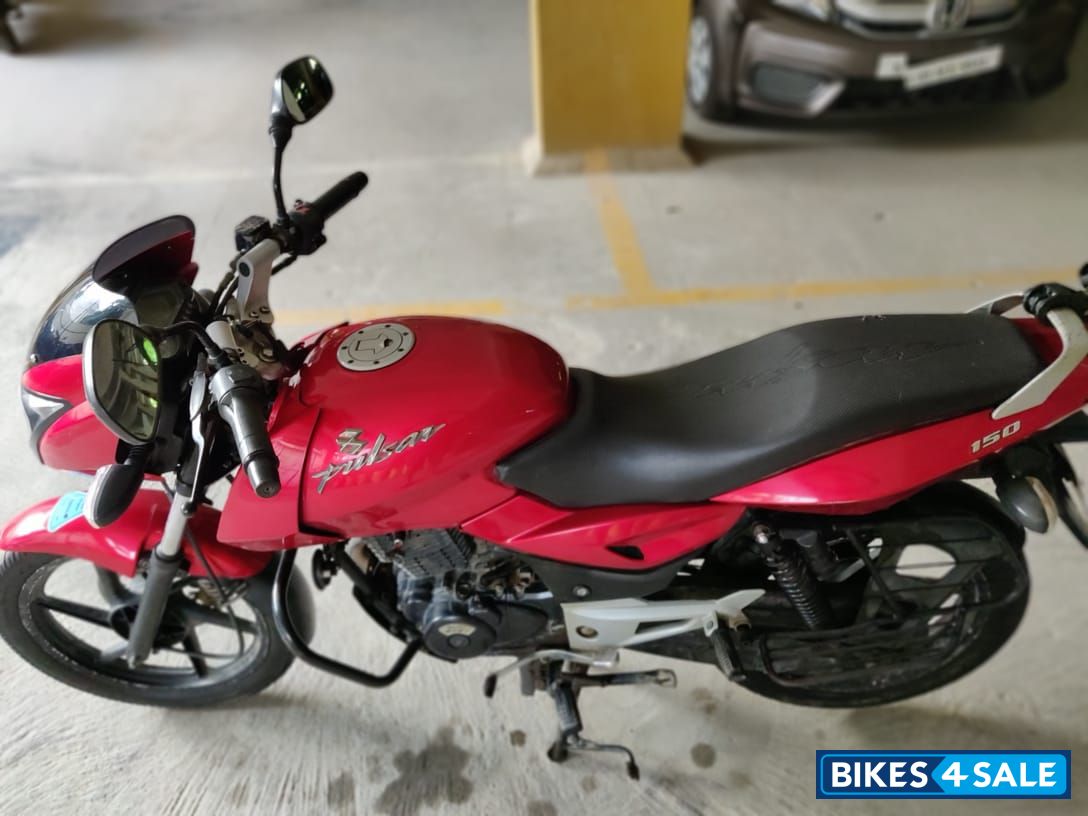 Red Bajaj Pulsar 150 DTSi