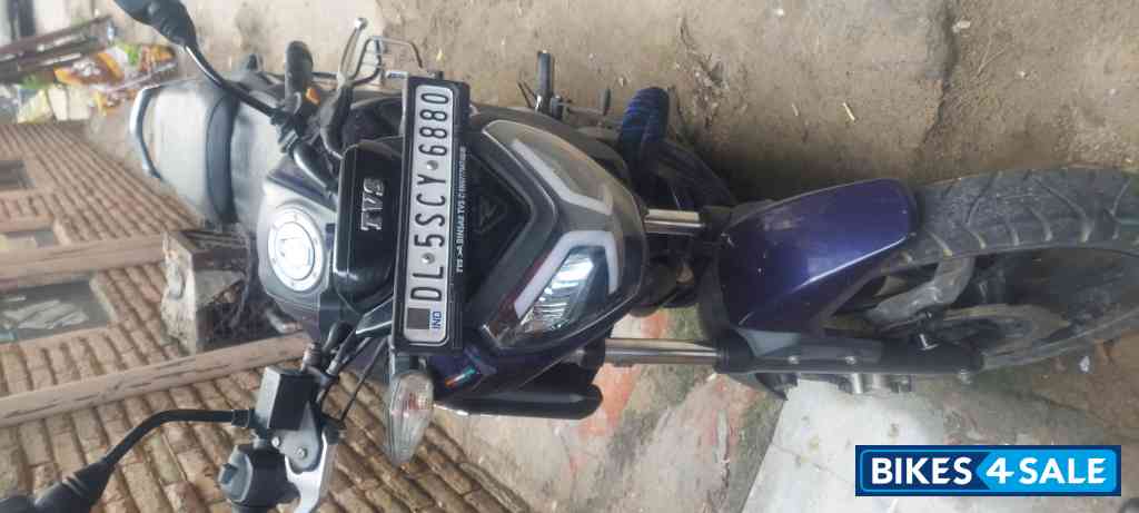 Blazing Blue TVS Raider 125