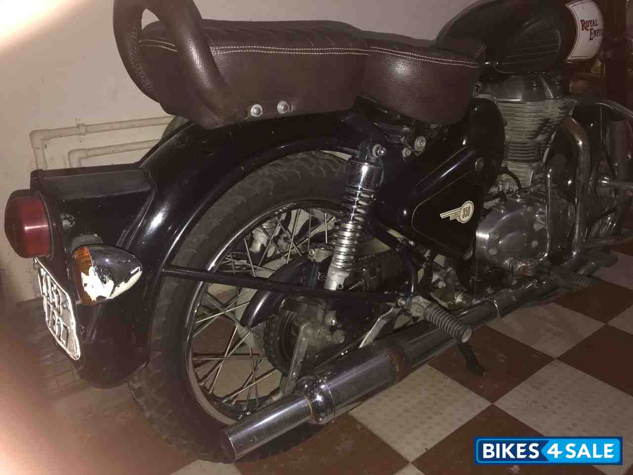 Black Royal Enfield Classic 350