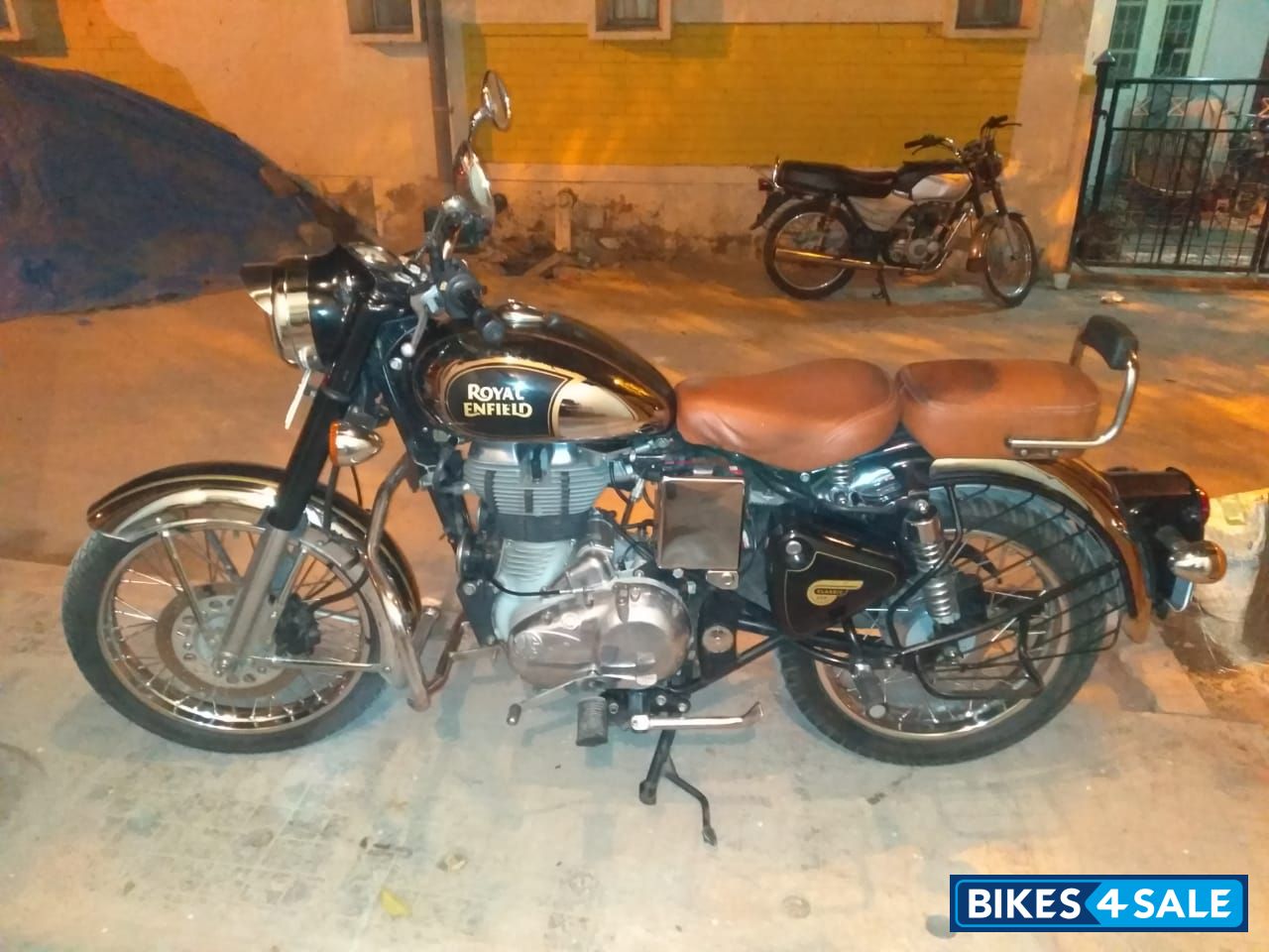 Royal Enfield Classic Chrome