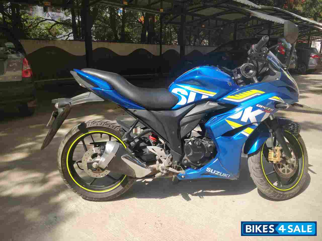 Suzuki Gixxer SF Fi
