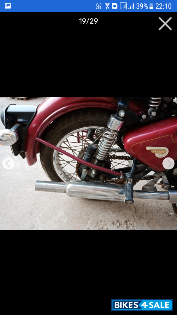 Maroon Royal Enfield Classic 350 Maroon Royal Enfield Classic 350