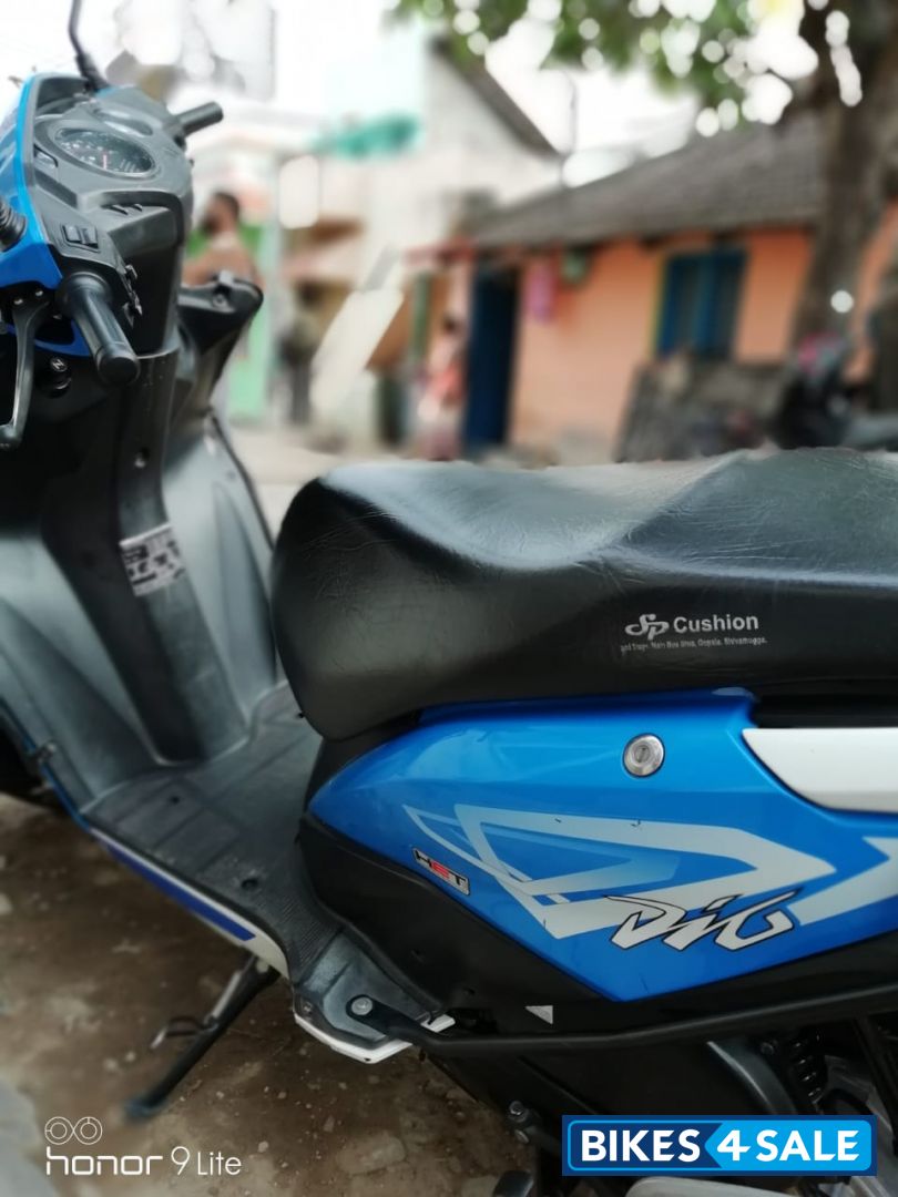 Blue And White Honda Dio Blue And White Honda Dio