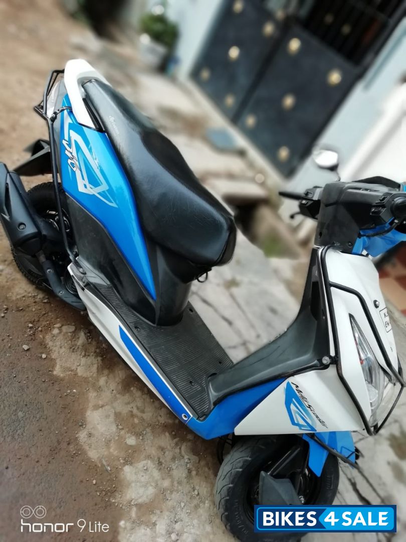 Blue And White Honda Dio Blue And White Honda Dio