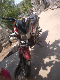 Red Bajaj Discover 125 ST