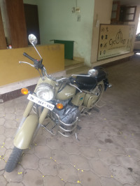 Sand Royal Enfield Classic Desert Storm