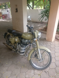 Sand Royal Enfield Classic Desert Storm