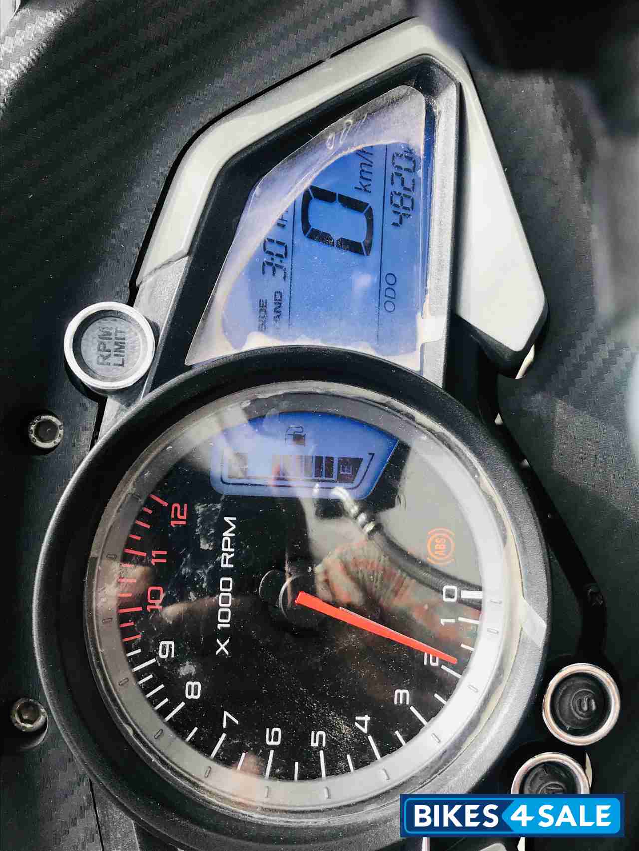 Bajaj Pulsar RS 200 ABS Bajaj Pulsar RS 200 ABS