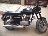 Black Ideal Jawa Yezdi Classic