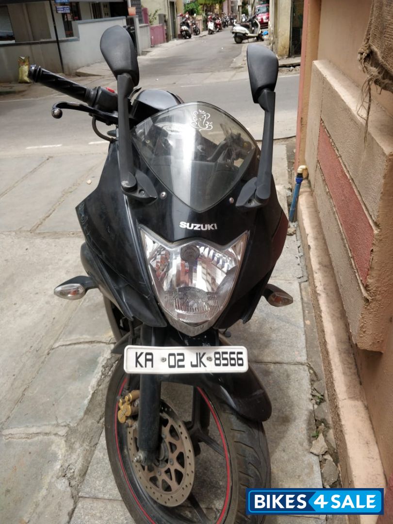 Suzuki Gixxer SF