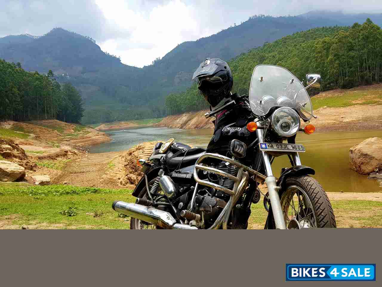 Flicker Black Royal Enfield Thunderbird 500