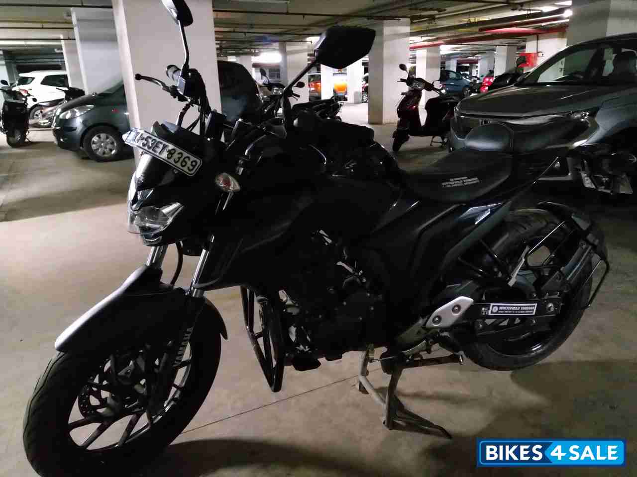 Yamaha FZ25