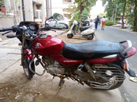 Red Bajaj Discover 125