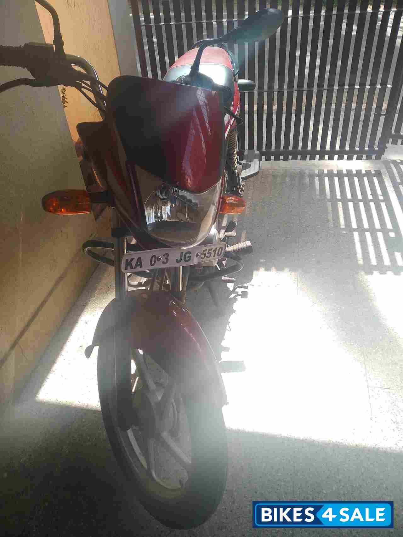 Red Black Bajaj Platina 100 ES