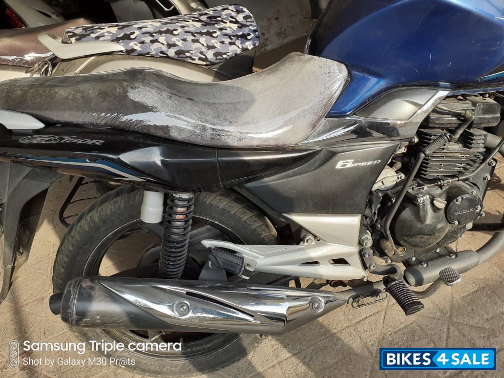 Blue Suzuki GS 150R