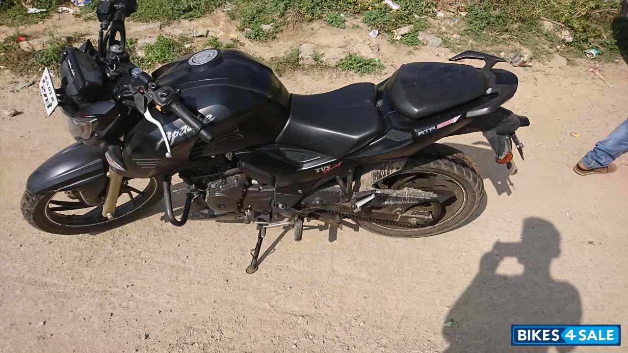 TVS Apache RTR 200 4V