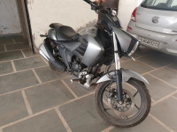 Grey Suzuki Intruder 150