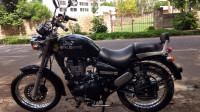 Black Royal Enfield Thunderbird 500