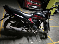 Black Honda Dream Yuga
