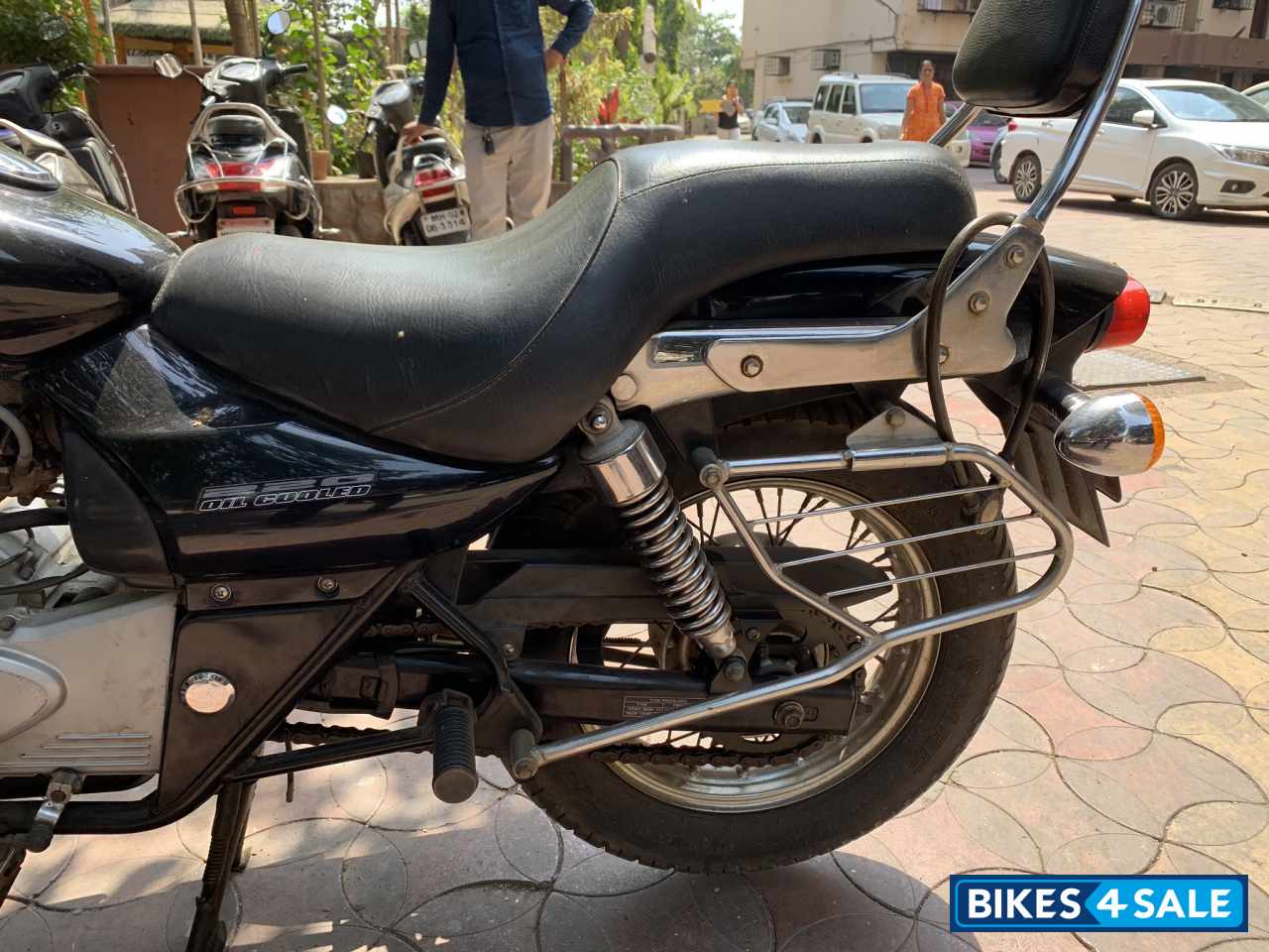 Bajaj Avenger 220 DTS-i Bajaj Avenger 220 DTS-i