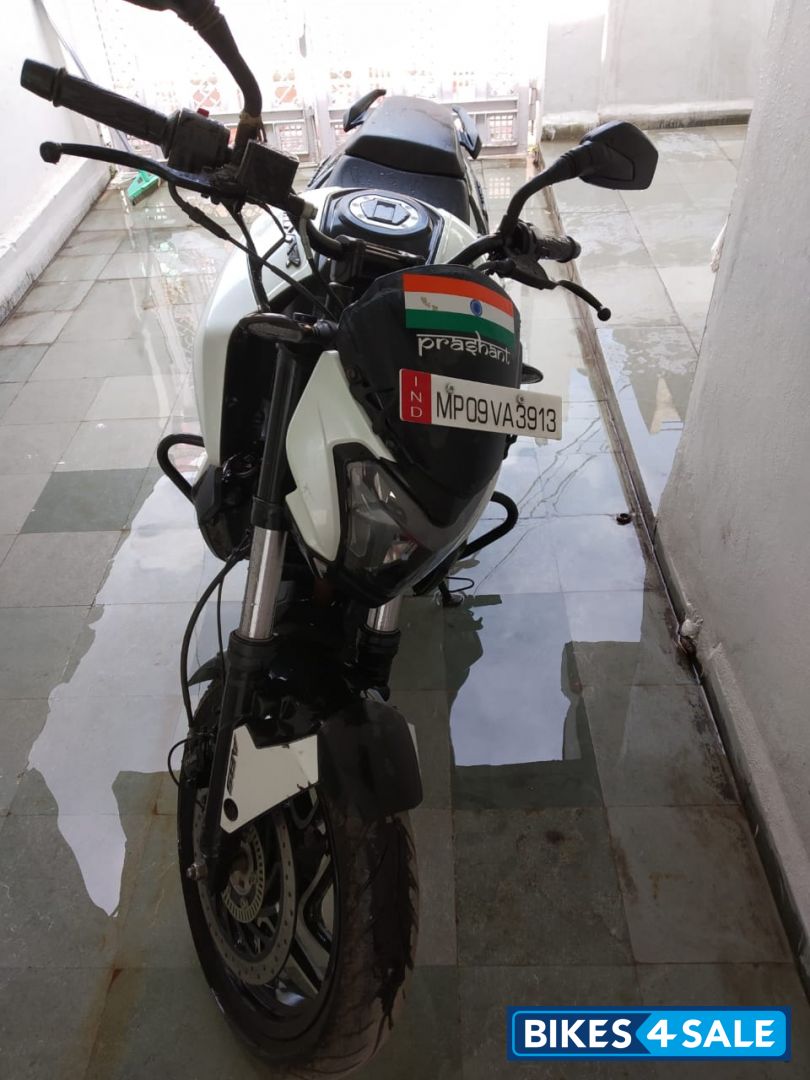 Bajaj Dominar 400 Disc Bajaj Dominar 400 Disc