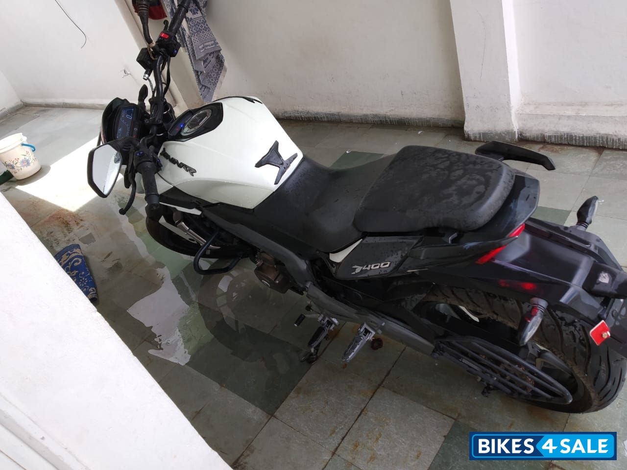 Bajaj Dominar 400 Disc Bajaj Dominar 400 Disc