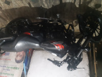 Bajaj Avenger Street 220