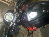 Bajaj Avenger Street 220