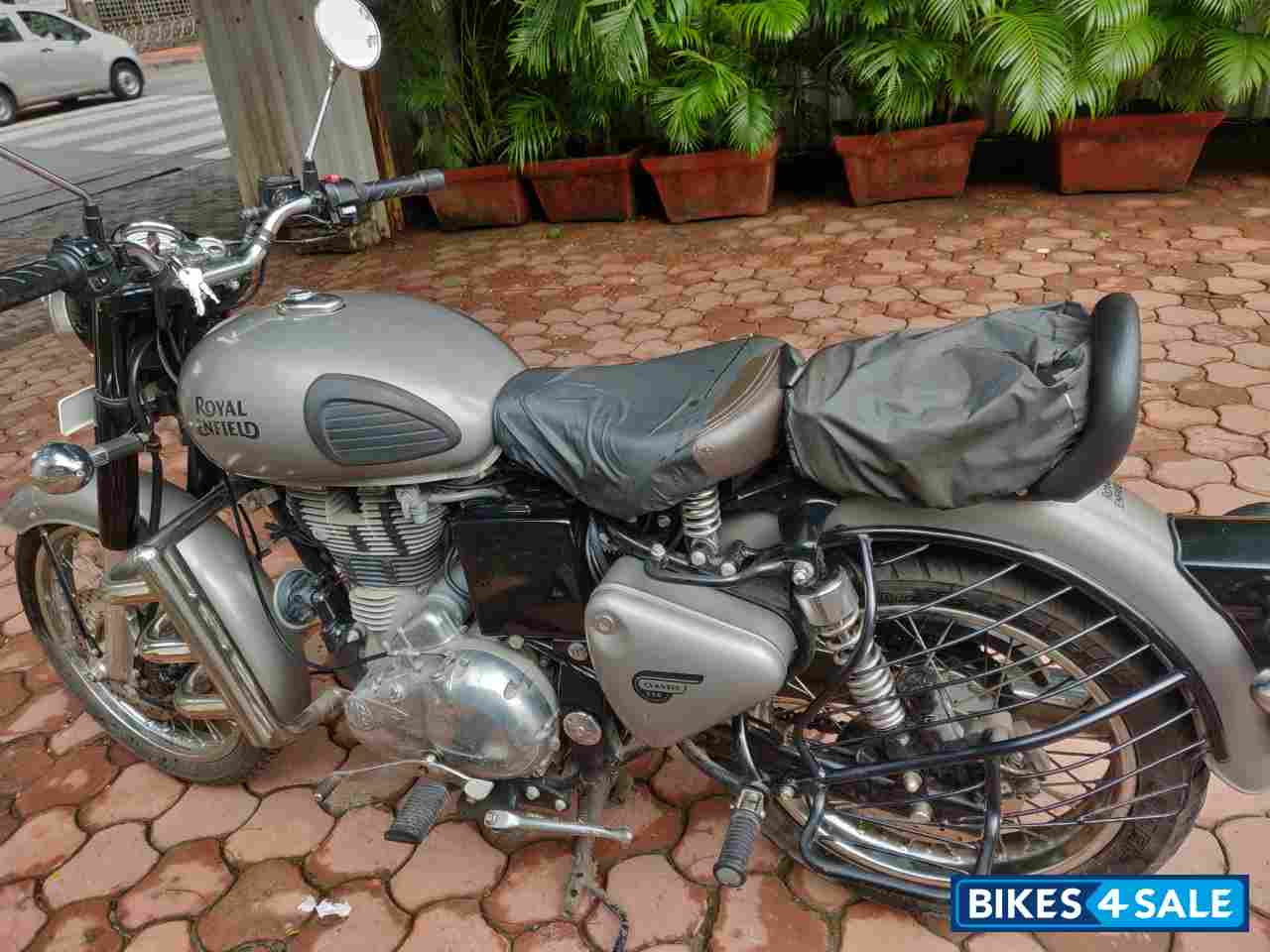 Royal Enfield Classic Gunmetal Grey