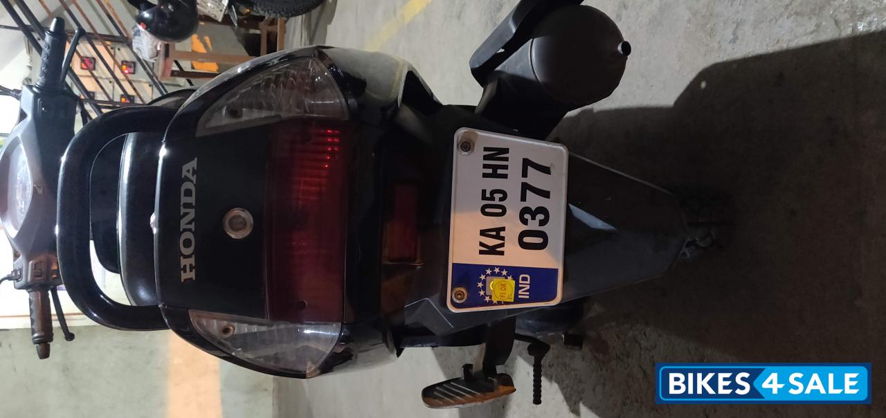 Black Honda Dio