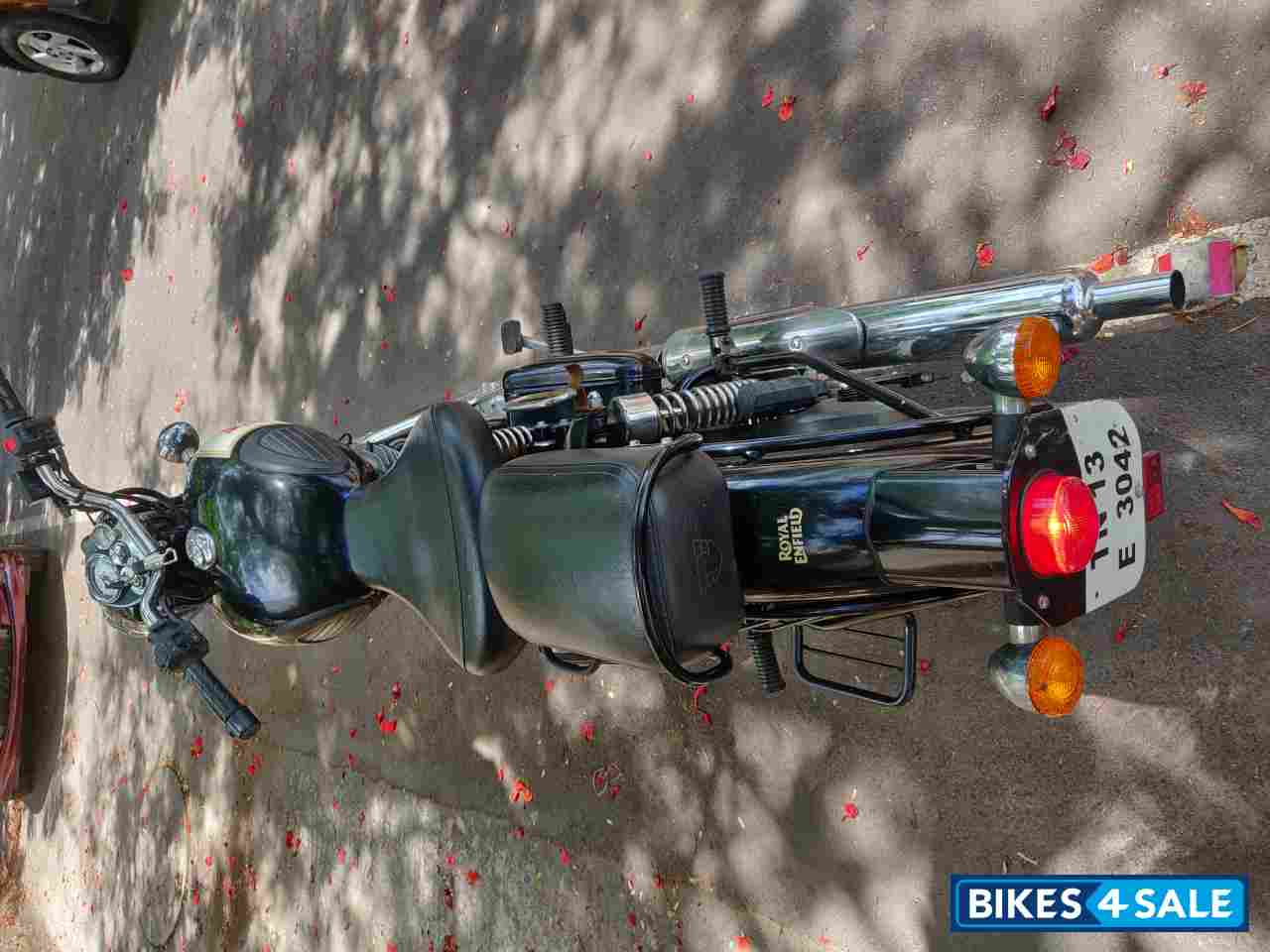 Black Royal Enfield Classic 350