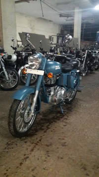 Royal Enfield Classic Squadron Blue 2017 Model