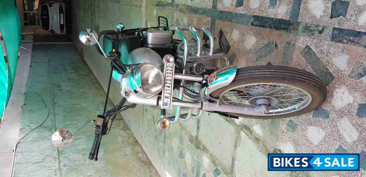 Silver Royal Enfield Bullet Electra