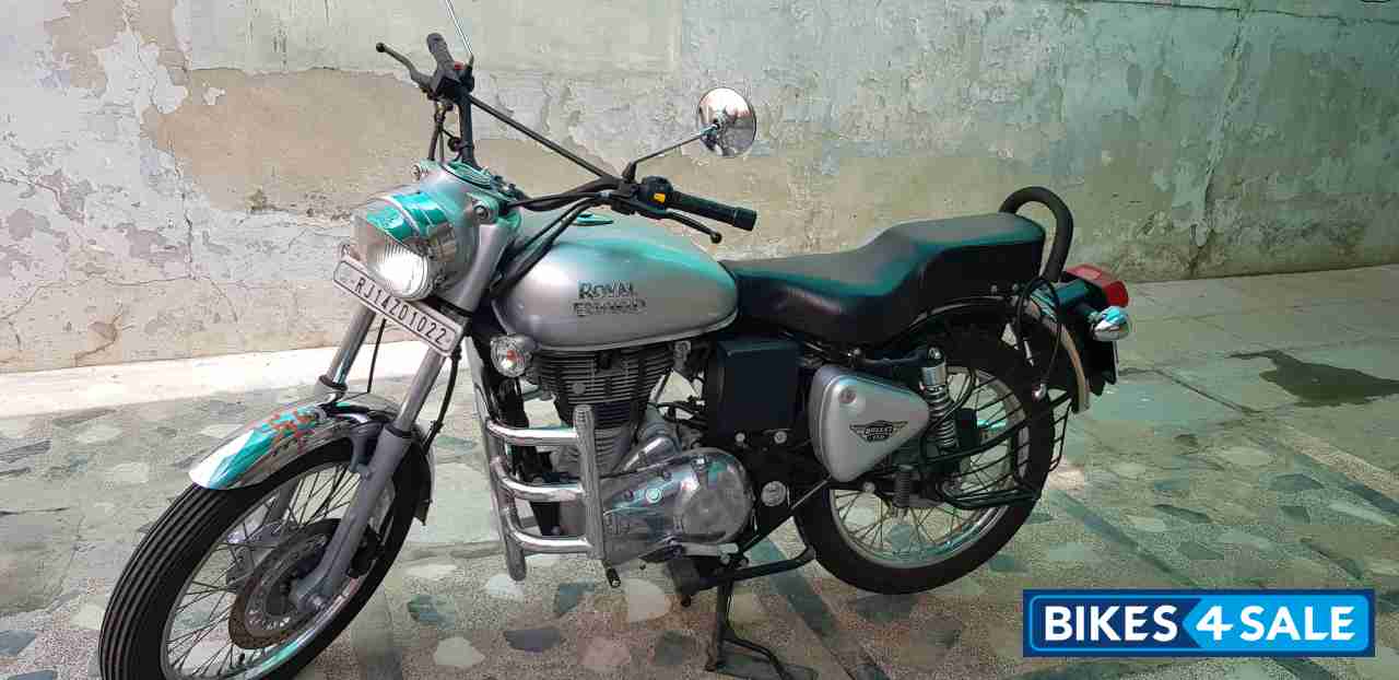Silver Royal Enfield Bullet Electra