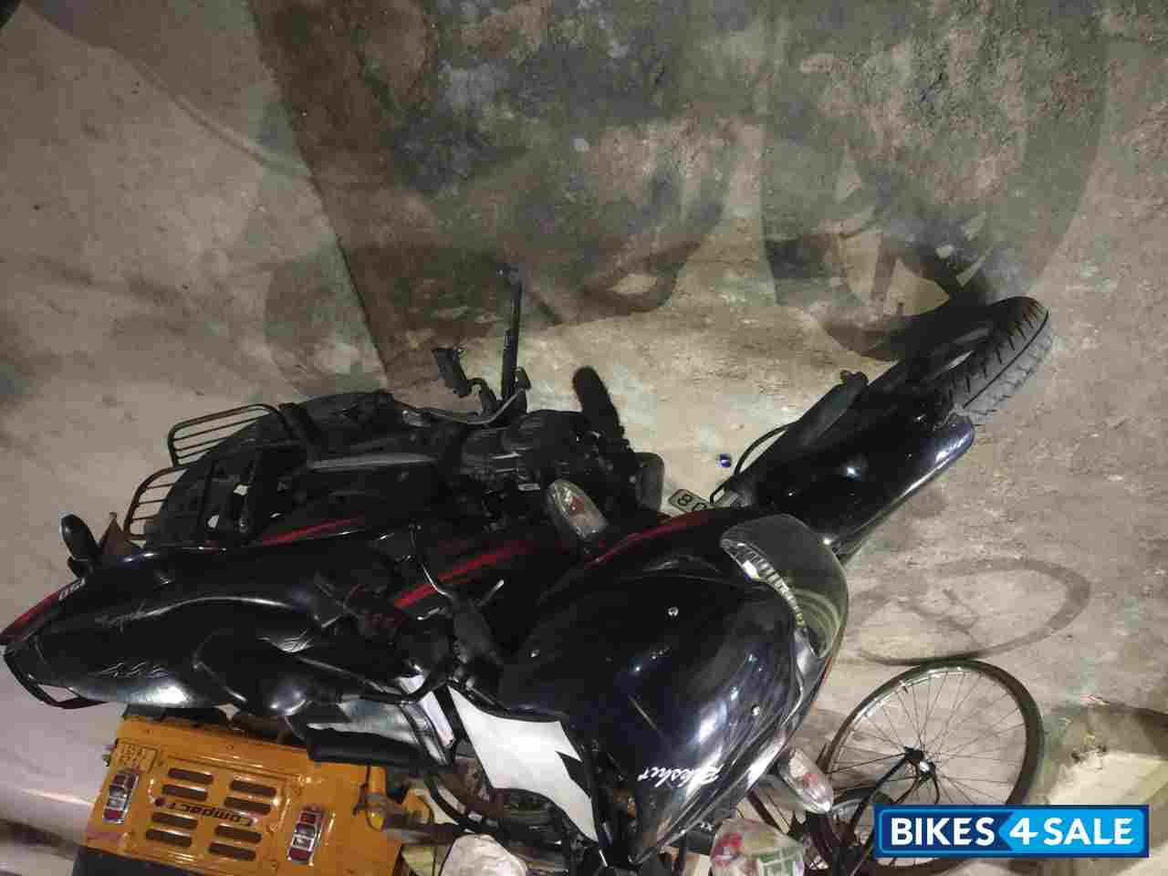 Black Bajaj Pulsar 150 DTSi