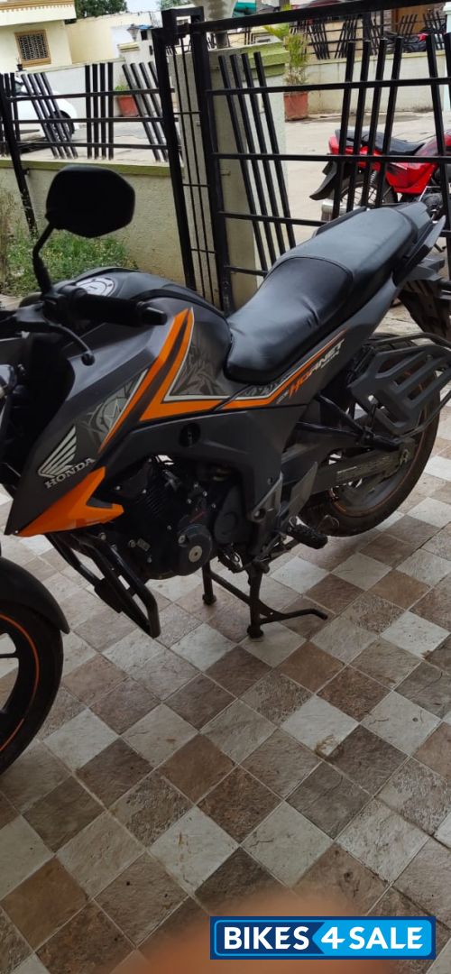 Honda CB Hornet 160R