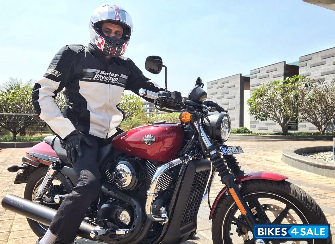 Wine Red Harley Davidson Street 750