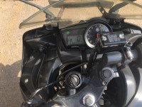 Black Yamaha YZF R15