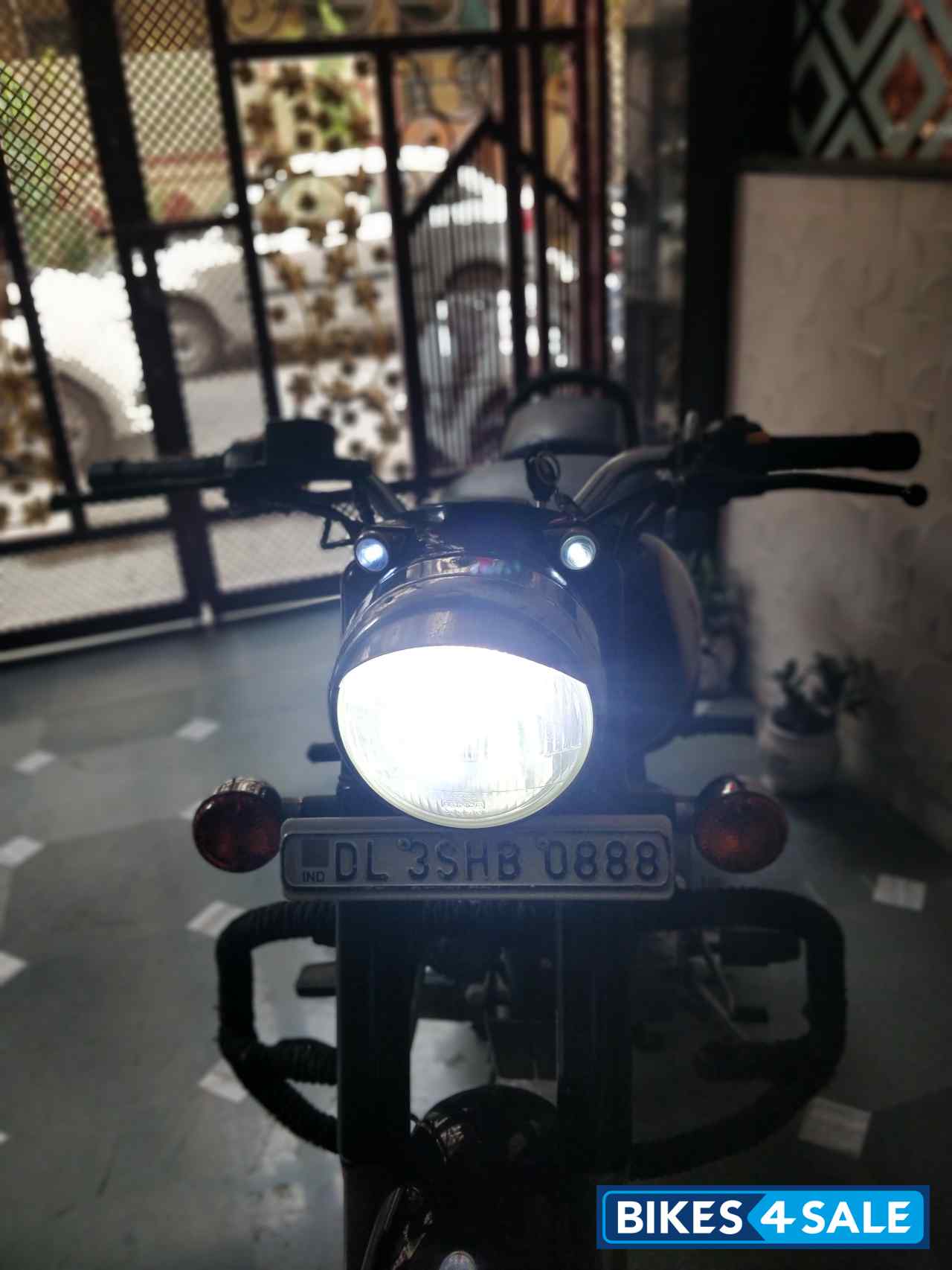 Royal Enfield Classic 350