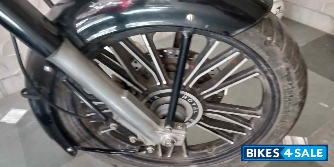 Royal Enfield Classic 350 Royal Enfield Classic 350