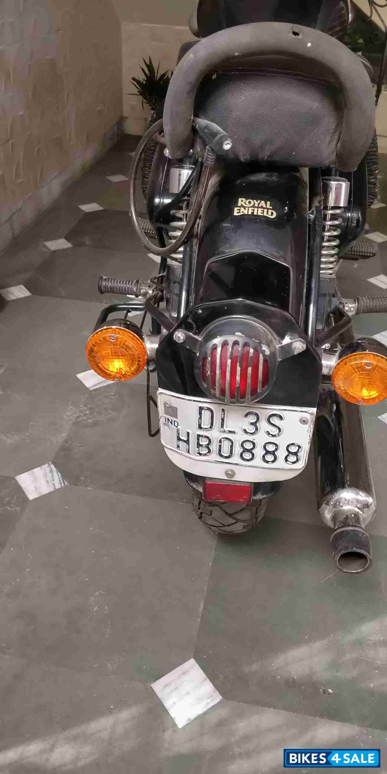 Royal Enfield Classic 350 Royal Enfield Classic 350