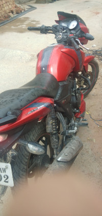 Red TVS Apache RTR 160
