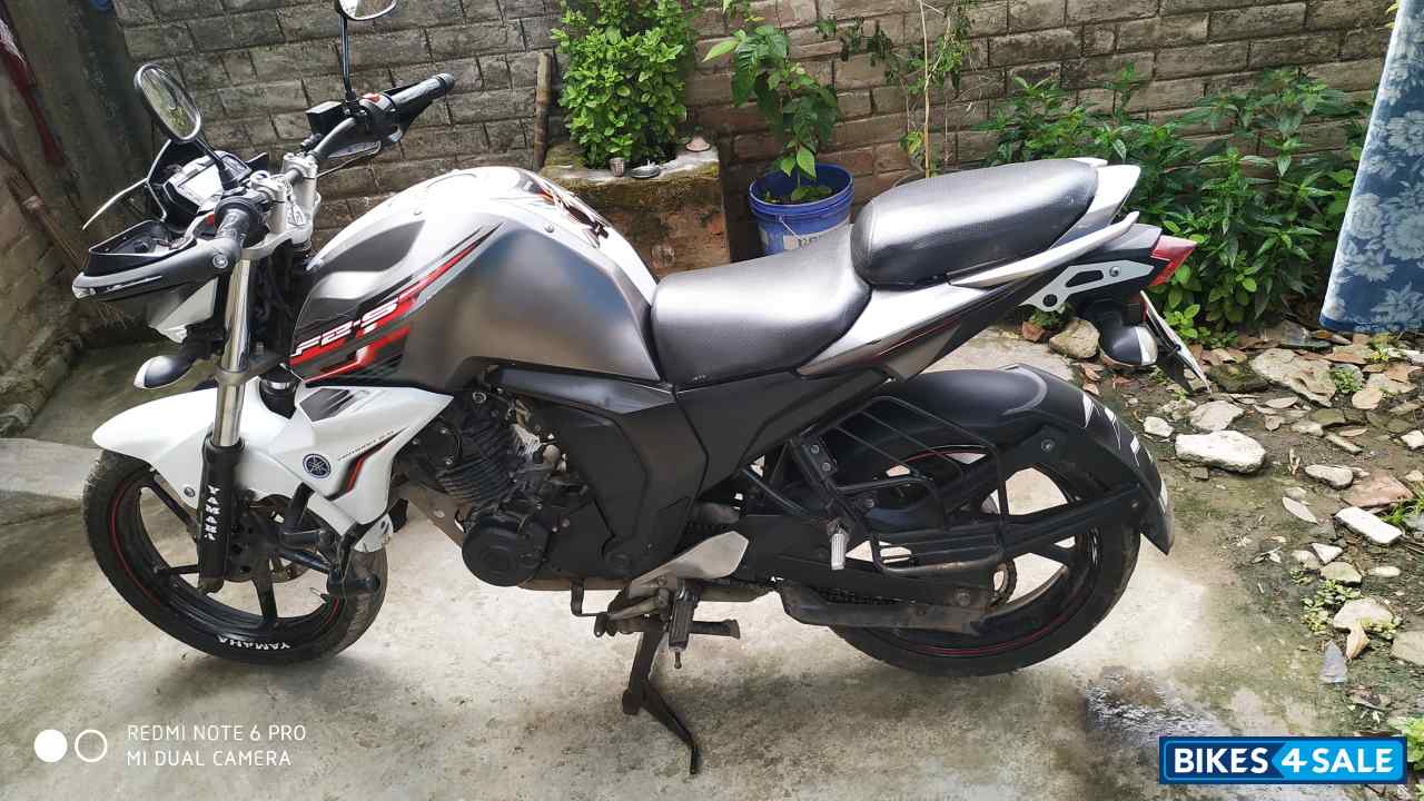 Yamaha FZ16