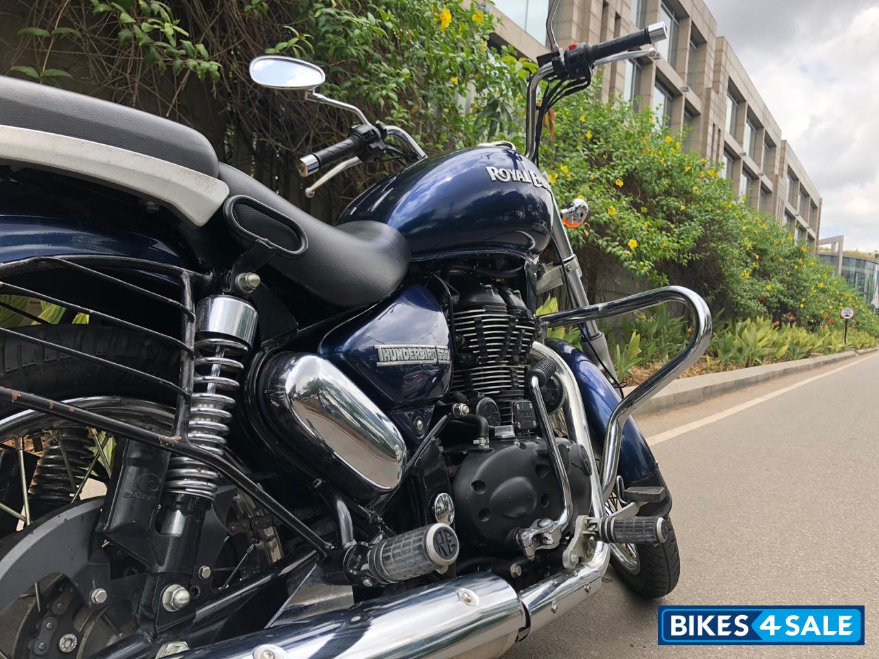 Marine Blue Royal Enfield Thunderbird 500 Marine Blue Royal Enfield Thunderbird 500