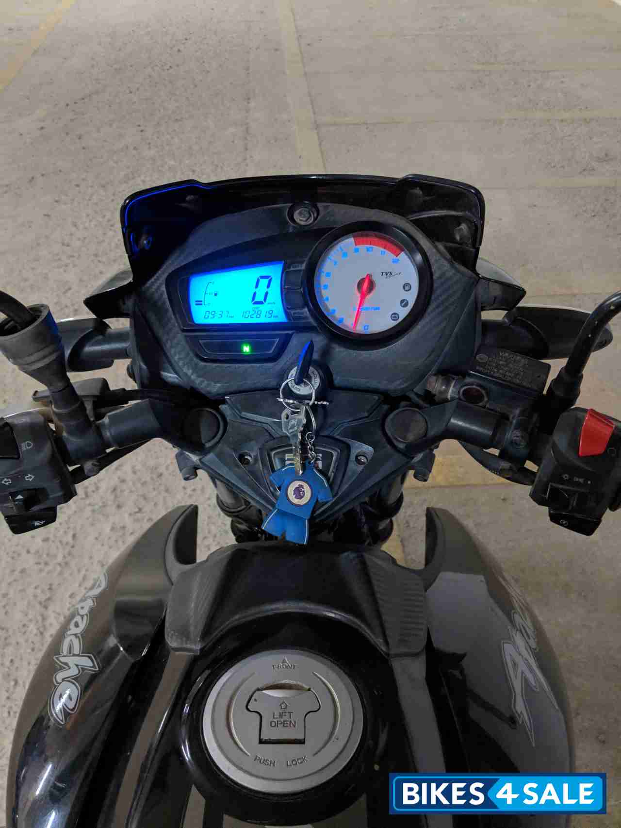 TVS Apache RTR 180
