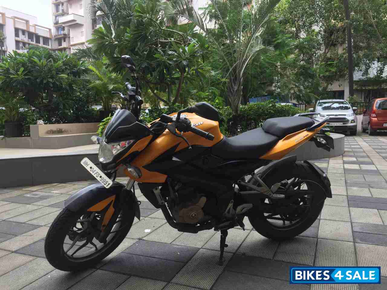 Bajaj Pulsar 200 NS Bajaj Pulsar 200 NS