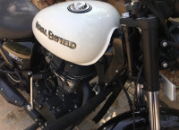 White Royal Enfield Thunderbird X 350